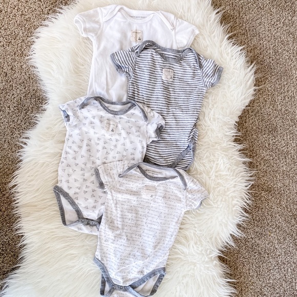 burt's bees baby onesie